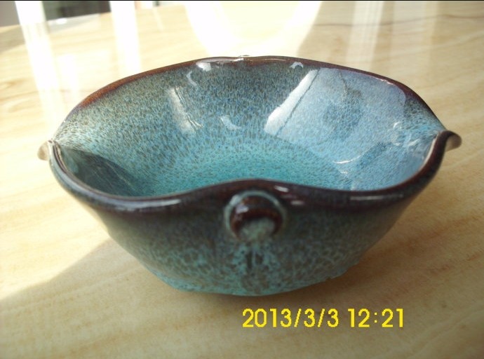 宋代玻璃釉钧窑孔雀蓝荷花笔洗 长径13cm ,宽径10cm,高5cm